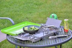 Flame King 2 Burner Portable Propane Gas Camping Stove Grill - Magnadyne