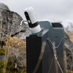 F.R. Adapter Kit & Overland Water Pump - Magnadyne