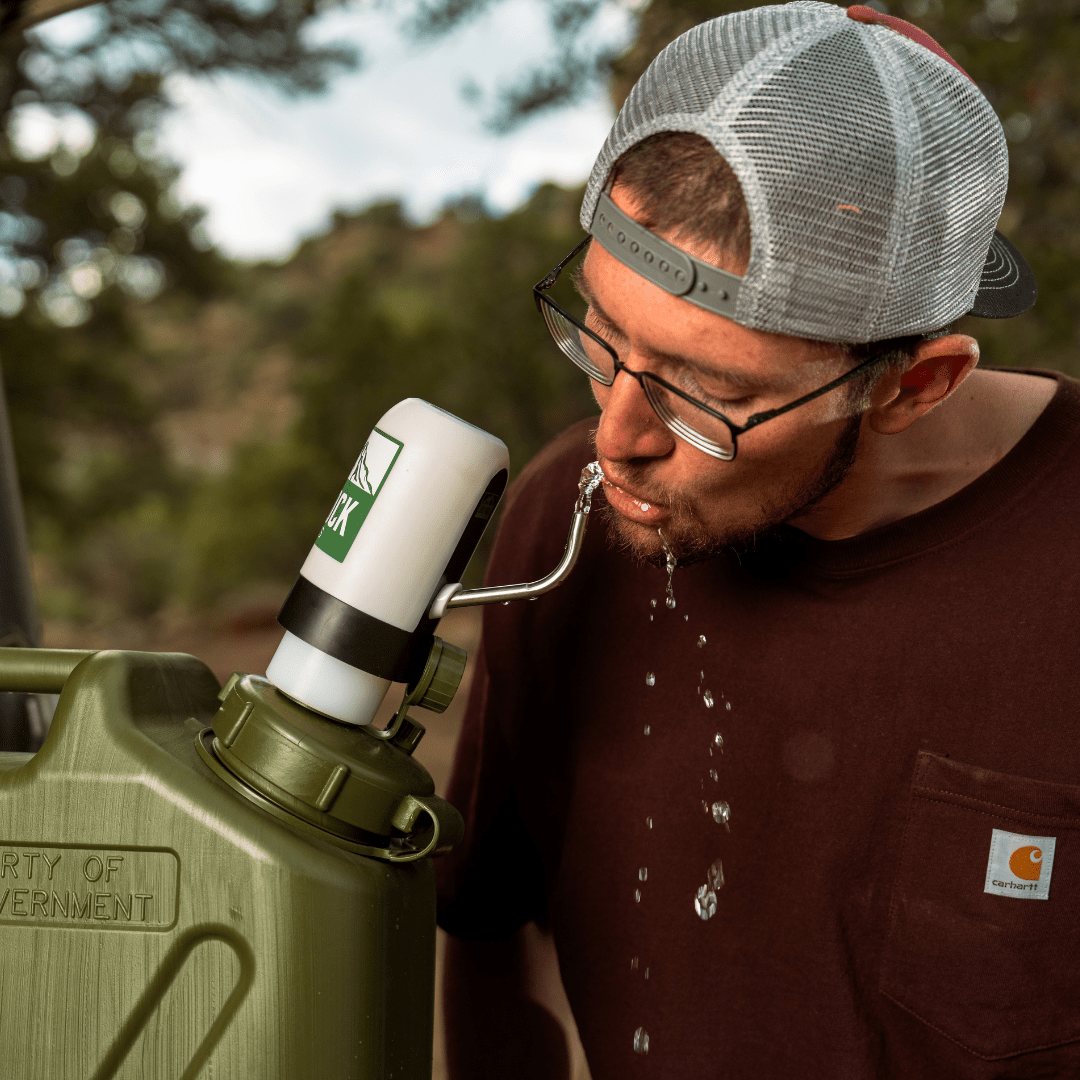 M.C. Adapter Kit & Overland Water Pump - Magnadyne