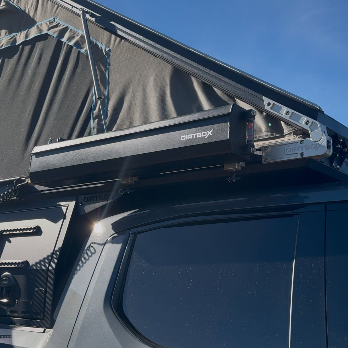 Side Hanging Water Tank - Magnadyne