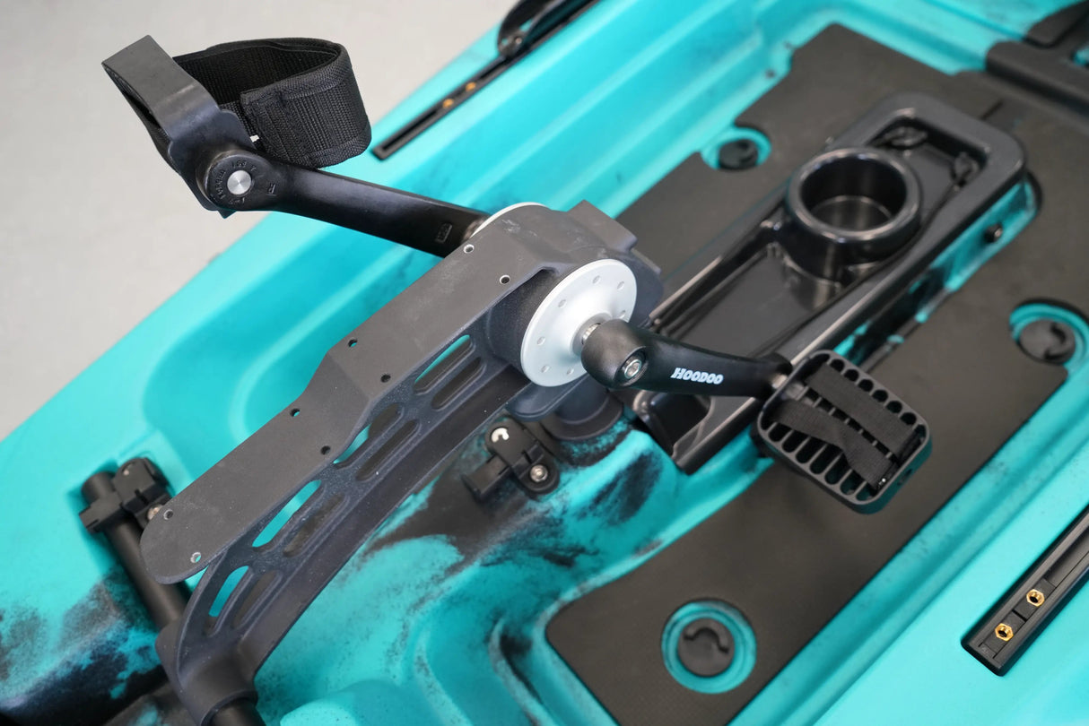 Hoodoo Voyager 100P Pedal Drive Kayak - Magnadyne