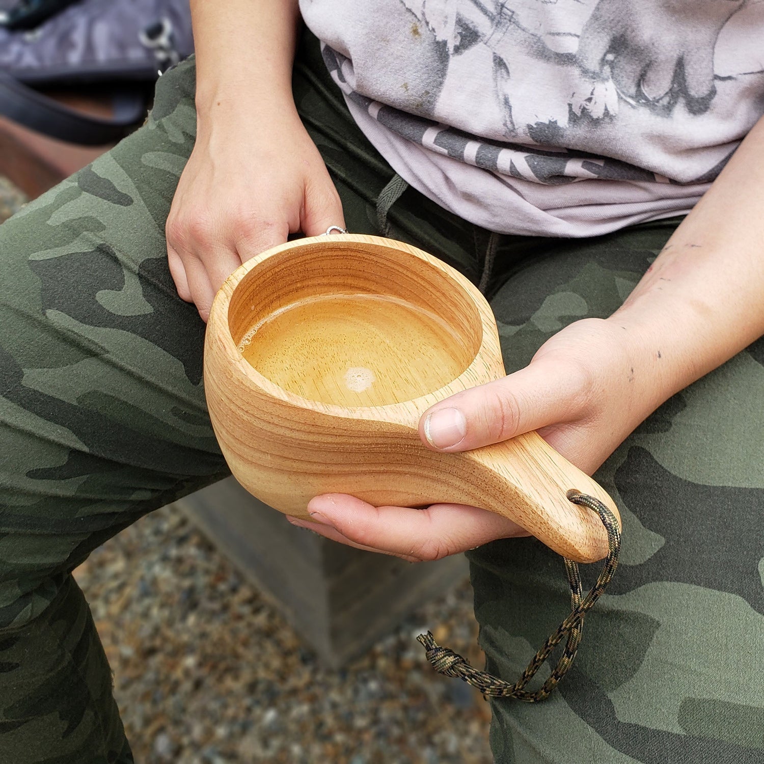 Workshop Kuksa: Leer Zelf je Eigen Houten Drinkbeker Maken in Lede, nabij Aalst en Gent Workshop Kuksa: Leer Zelf je Eigen Houten Drinkbeker Maken in Lede, nabij Aalst en Gent
