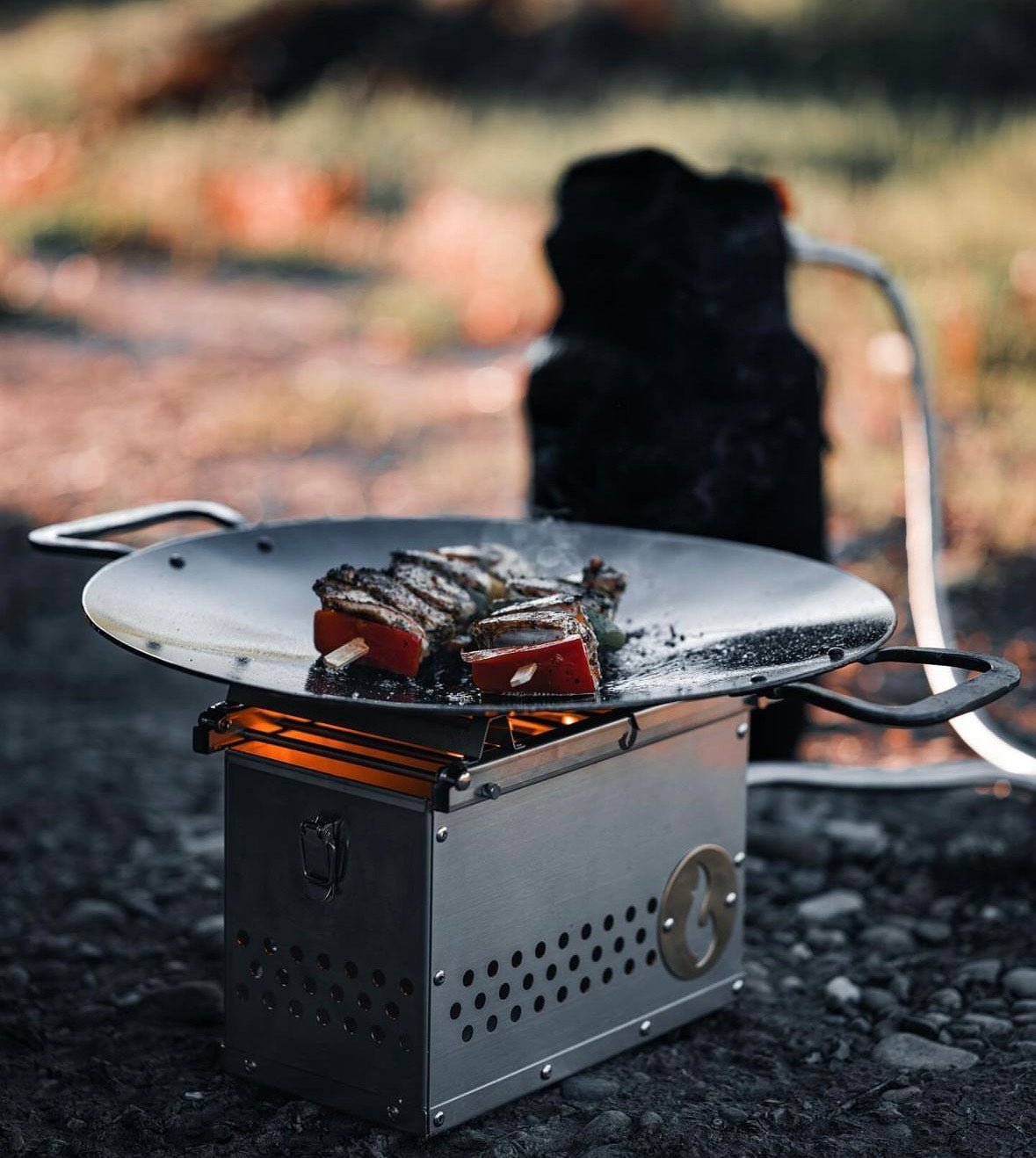 LavaBox Campfire Kitchen: Cooking and Campfire in one package (Heklas Backordered) - Magnadyne