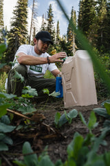 S.W. Adapter Kit & Overland Water Pump - Magnadyne