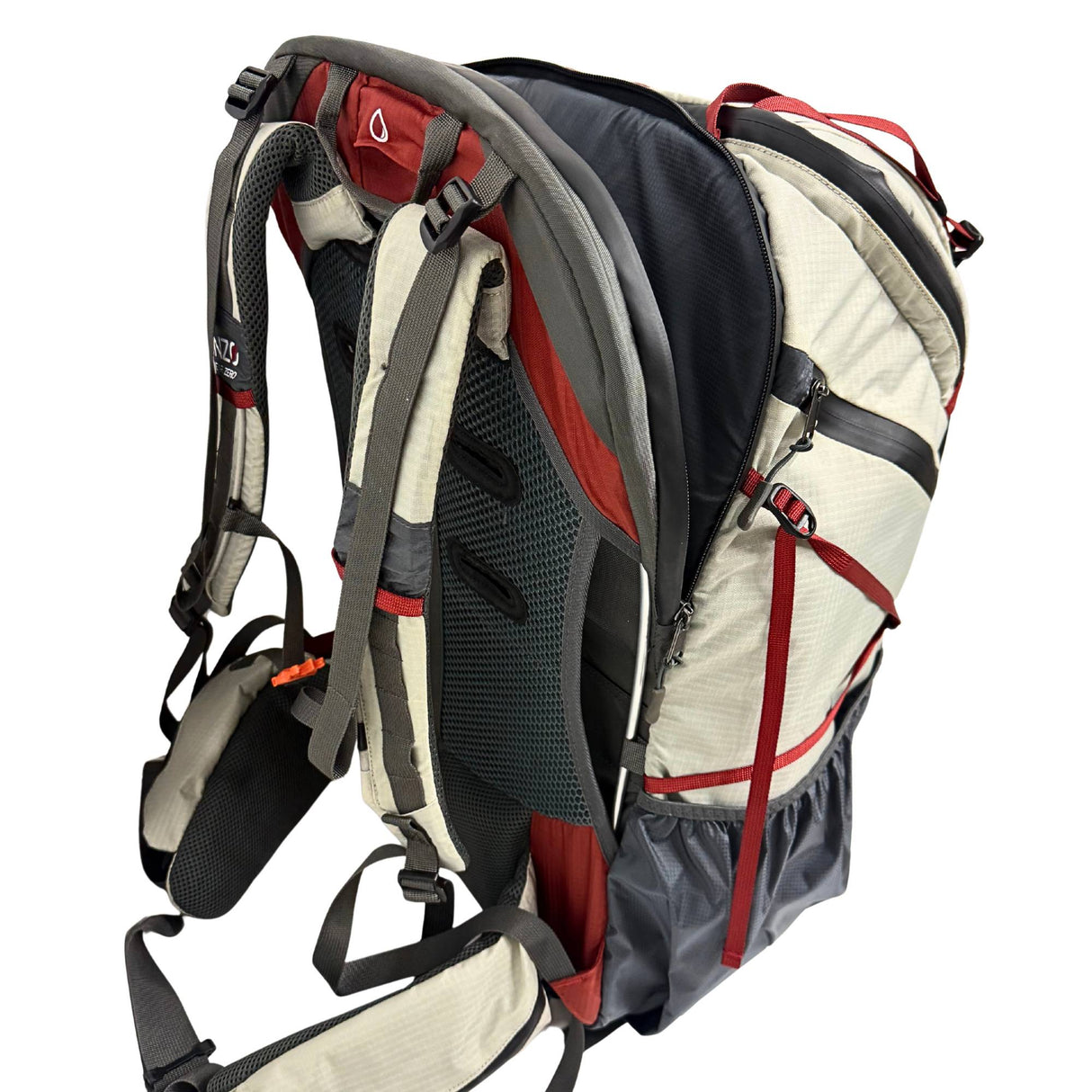 THE DEAN™ Hiking Backpack 60L - Magnadyne